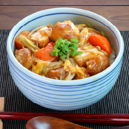 厚揚げと長ネギの酢豚丼